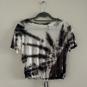 Super Soft Tie Dye Cropped Tee W/ Drawstring Sz S